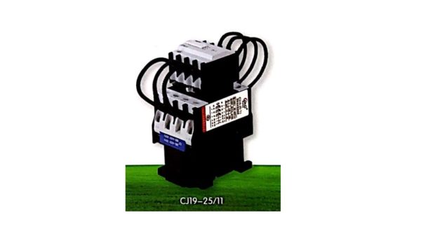 Кондензаторен контактор CJ19-12 kVAr